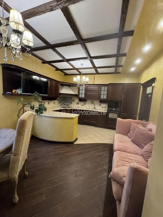 For sale 3-room apartment 85 sq.m. Saltovka!!
