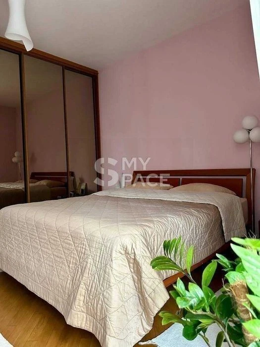 3-room apartment for sale, Yevhena Hutsala Lane, 3, Pecherska metro station, La