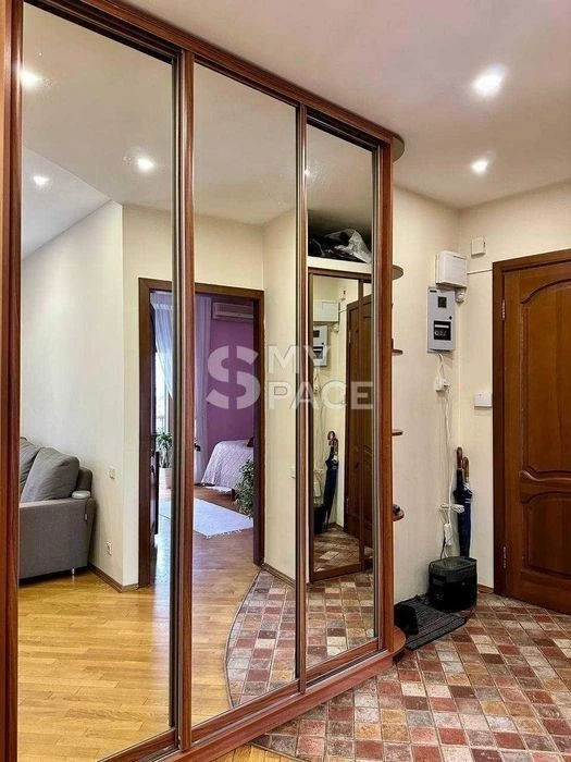 3-room apartment for sale, Yevhena Hutsala Lane, 3, Pecherska metro station, La