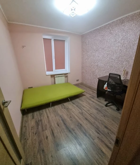 I am selling 3 sq.m. in the city of Zakhysnyky Ukrainy.