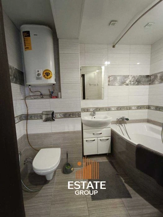 Продажа 4-х комнатной квартиры, ул. Донецкое шоссе 15 ж/м Фр