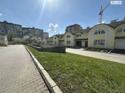 Продаж Таунхаус Виставка