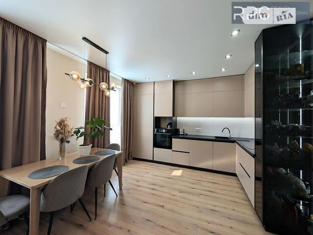 Sale of 2-room apartment 70.5 sq. m. on Oleny Telihy St. 25, apt. 9