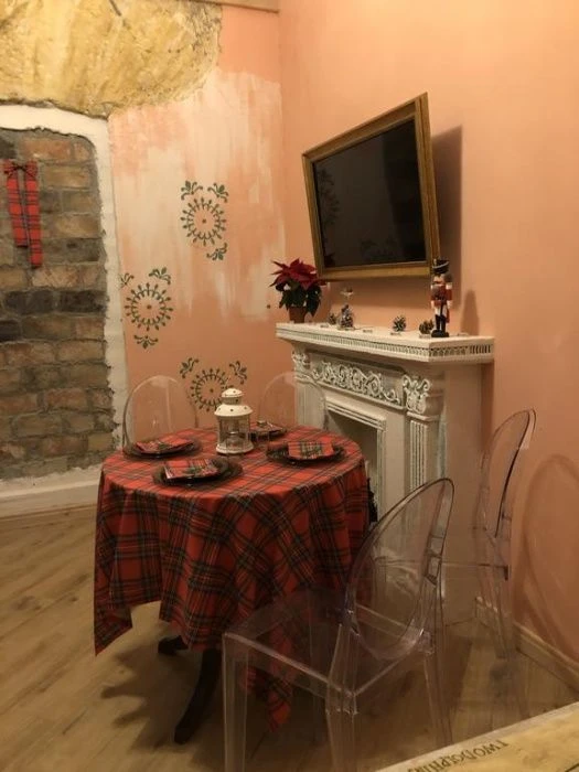 Продам апартаменты в центре с авторским ремонтом.