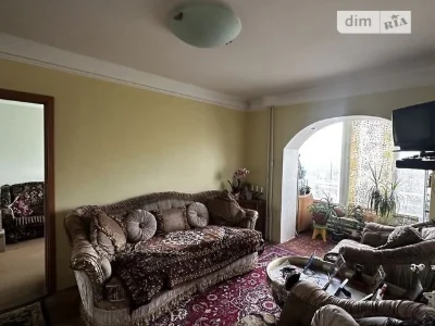 For sale 2-room apartment 47 sq. m. on Chokolivskyi Blvd. 19 • ID 345