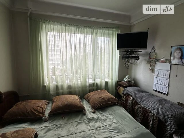 For sale 2-room apartment 47 sq. m. on Chokolivskyi Blvd. 19 • ID 345