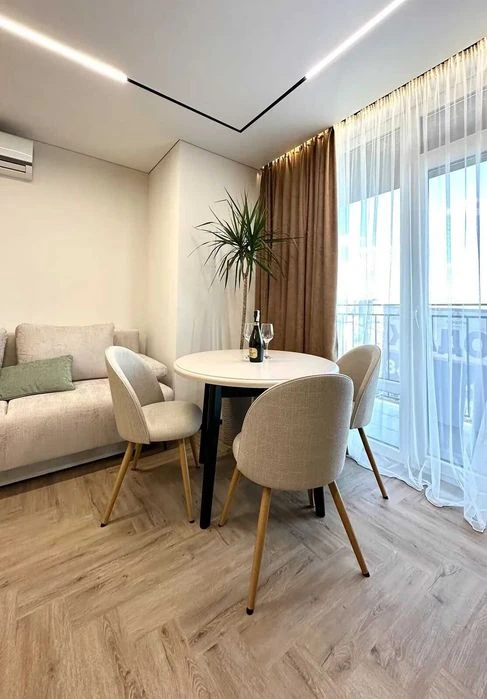 Stylish 1-room apartment + kitchen-living room in the Family Plaza residential complex!