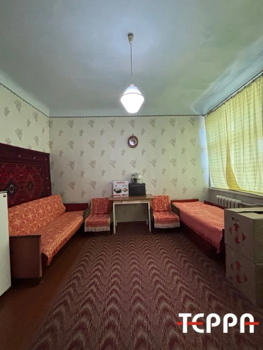 Продажа 2-комнатной квартиры с гаражом, Запорожье