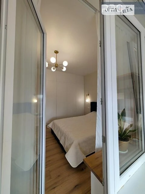 Sale of 2-room apartment 70.5 sq. m. on Oleny Telihy St. 25, apt. 9