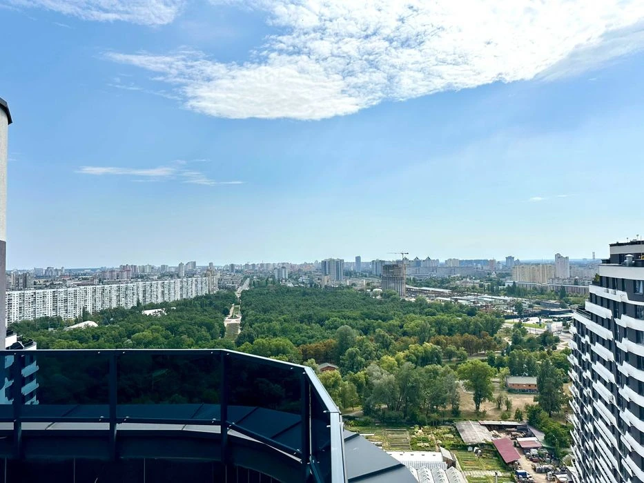 Without % Apartment for sale 133 m with a terrace 18 m, Parkovi Ozera 2,