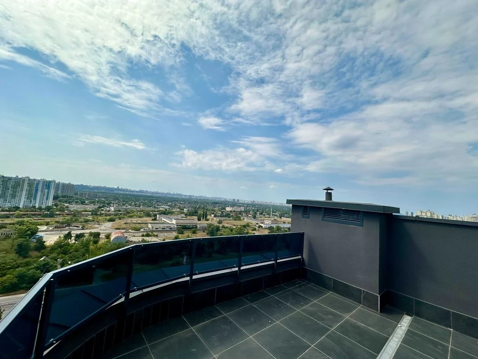 Without % Apartment for sale 133 m with a terrace 18 m, Parkovi Ozera 2,