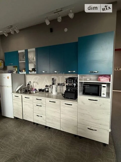 Sale of 4-room apartment 142 sq. m on Vozdvyzhenska Street 22 • ID 3