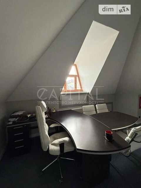 Sale of 4-room apartment 142 sq. m on Vozdvyzhenska Street 22 • ID 3