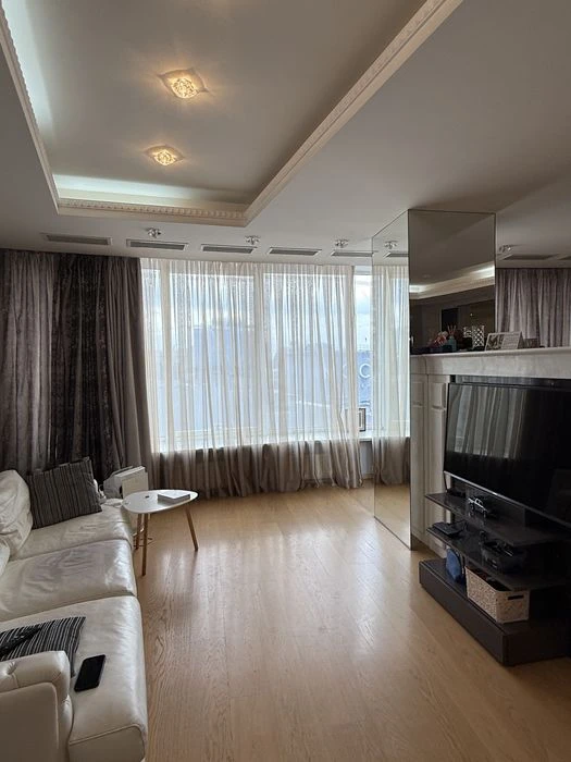 Продается 3 к квартира, Центр, ЖК Мост-Сити,