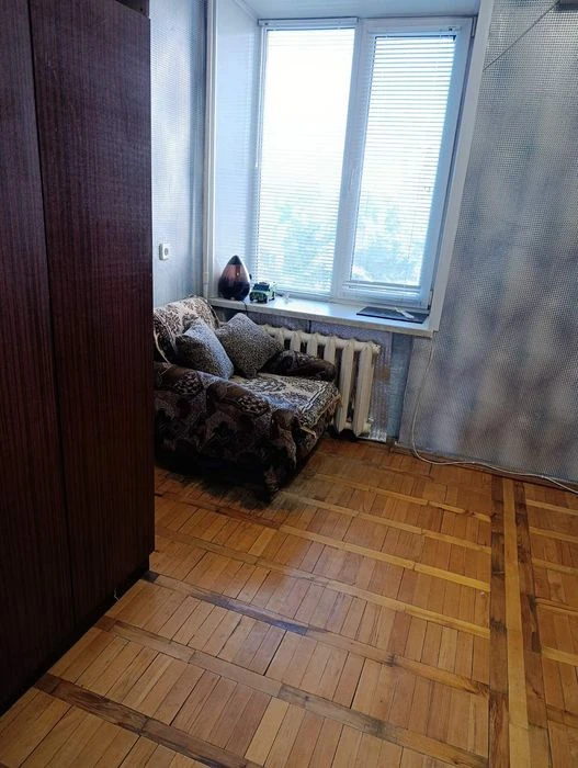 Продам квартиру 3-х комн Фестивальная