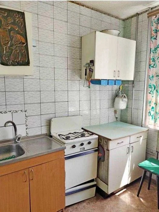 One-bedroom apartment for sale near Saltovskaya metro station