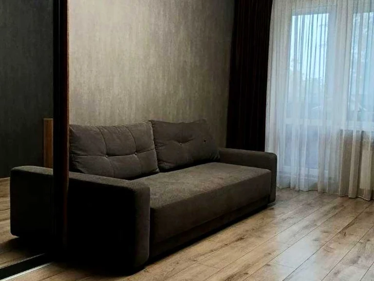 Apartment. Kharkiv, Valentynivska St. (Blyukhera)