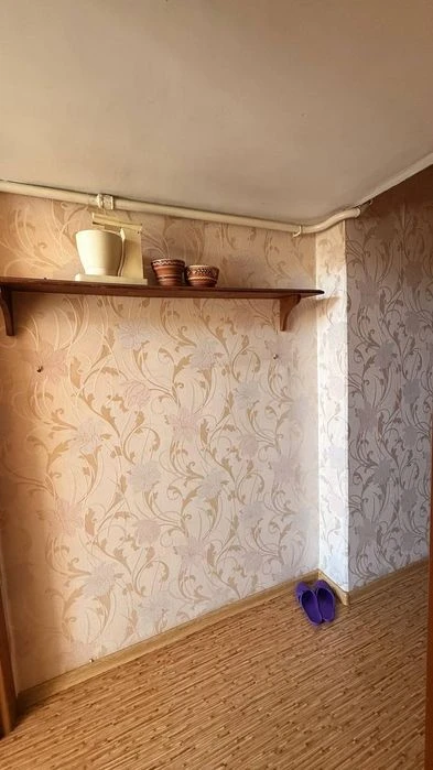 Продам БОЛЬШУЮ 2-х комнатную Сталинку в Центре!