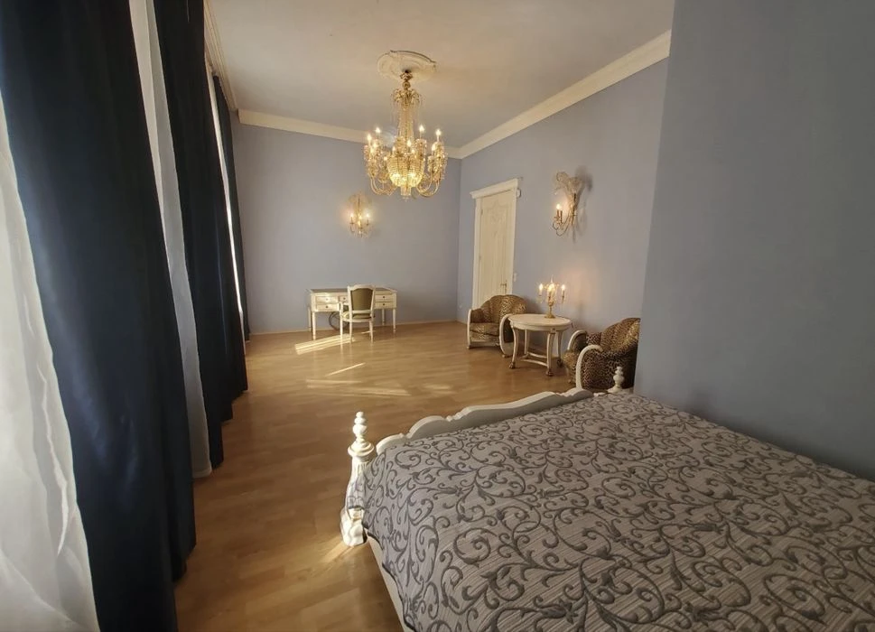URGENT SALE of a 2-level apartment! Saksaganskoho 22B