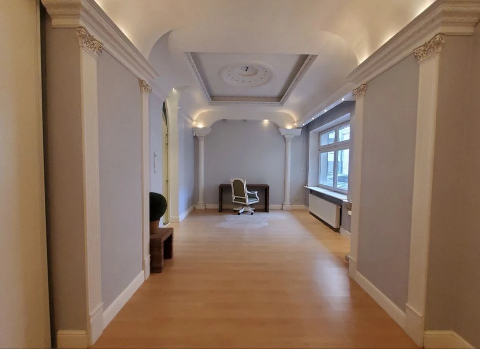 URGENT SALE of a 2-level apartment! Saksaganskoho 22B