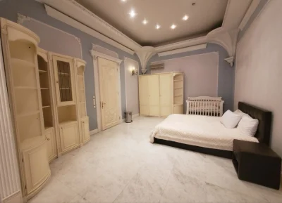 URGENT SALE of a 2-level apartment! Saksaganskoho 22B