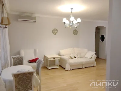 Sale of a 2-room apartment of 60 m², Vynogradny lane, 1/11