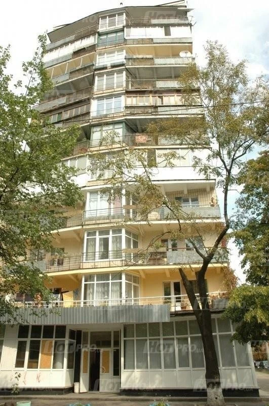 Sale of a 2-room apartment of 60 m², Vynogradny lane, 1/11