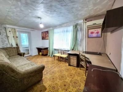 Продажа 3 к. кв. в кирпичном доме, ул. Бочарова (возле пар