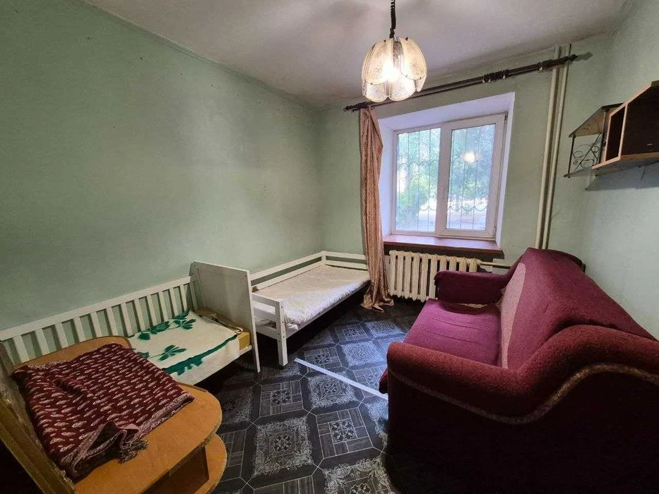 Продажа 3 к. кв. в кирпичном доме, ул. Бочарова (возле пар
