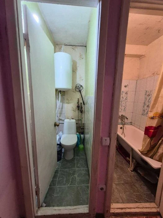 Продажа 3 к. кв. в кирпичном доме, ул. Бочарова (возле пар