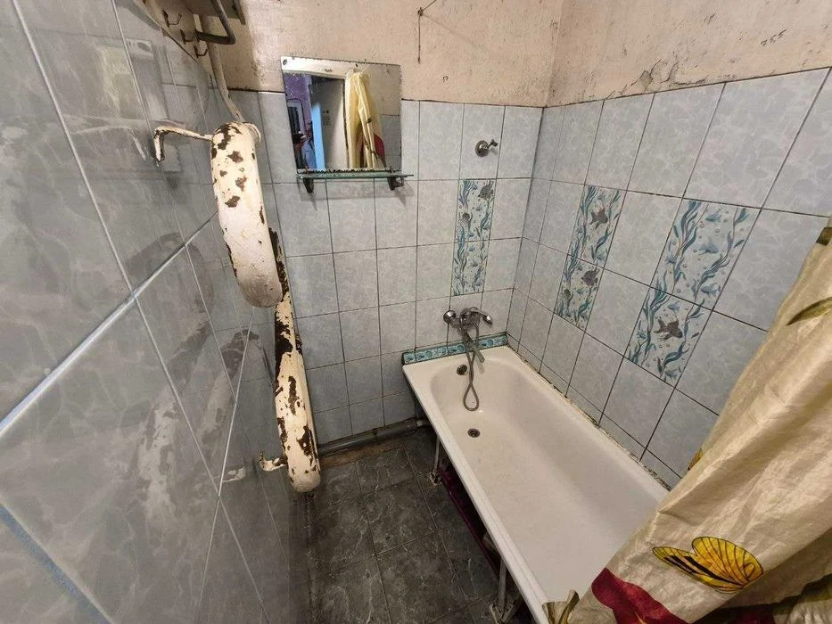 Продажа 3 к. кв. в кирпичном доме, ул. Бочарова (возле пар