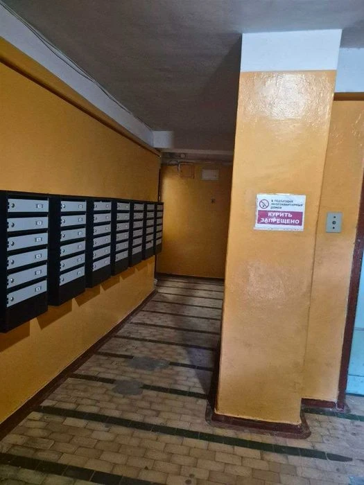 Продажа 3 к. кв. в кирпичном доме, ул. Бочарова (возле пар