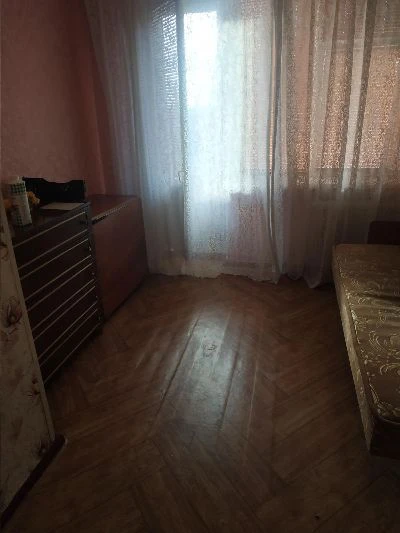 Продается 1комнатная гостинка Педагогическая/7 фонтана.