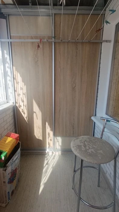 Продаж 3 кімн.кв 6/9 у Південному мкрні(центр)