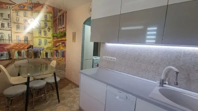 Продаж 3 кімн.кв 6/9 у Південному мкрні(центр)
