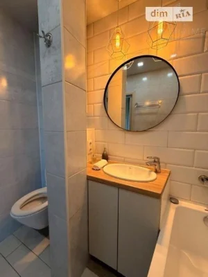 Sale of 1-room apartment 31 sq. m. on Myroslava Popovycha 8A street •