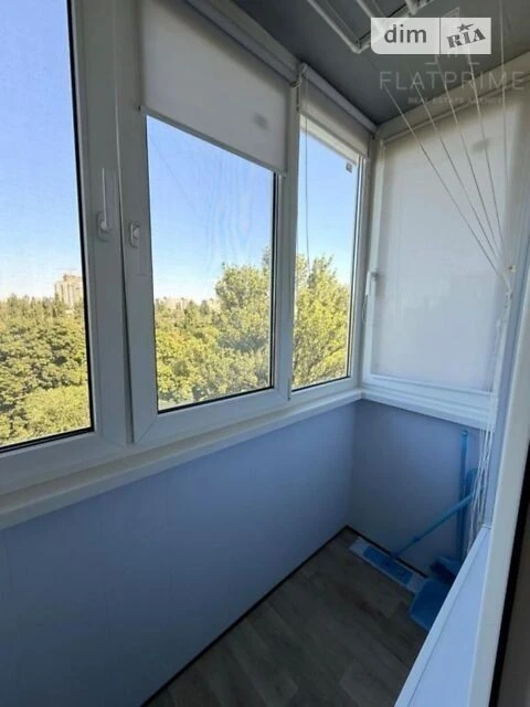 Sale of 1-room apartment 31 sq. m. on Myroslava Popovycha 8A street •