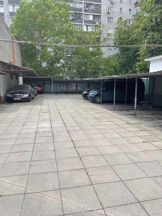 Продам место на стоянке Глушко 1/1 Бювет