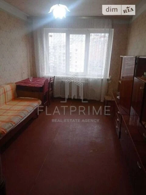 Sale of 3-room apartment 62 sq. m on Oleksandra Arkhipenka St. 7/5