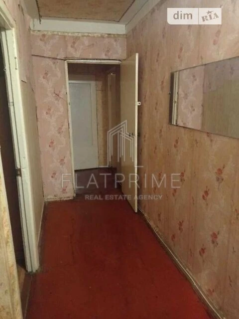 Sale of 3-room apartment 62 sq. m on Oleksandra Arkhipenka St. 7/5
