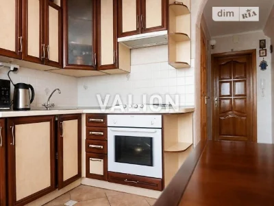 Sale of 3-room apartment 68 sq. m on Kharkivske highway 2 • ID 345855