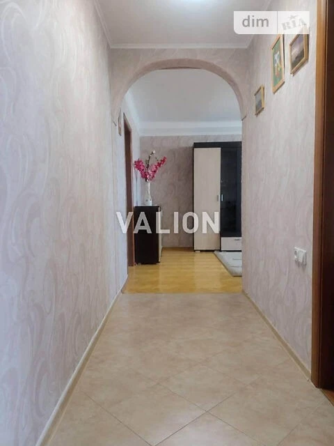 Sale of 3-room apartment 68 sq. m on Kharkivske highway 2 • ID 345855