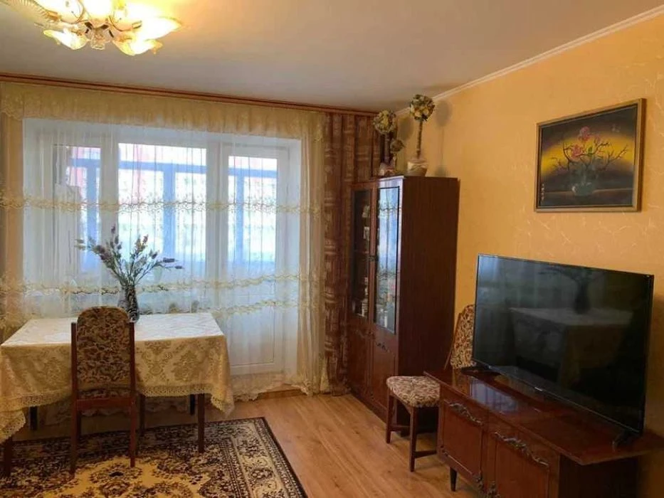 3к квартира на Озерній по П.Мирного, 4й поверх, Хороший стан