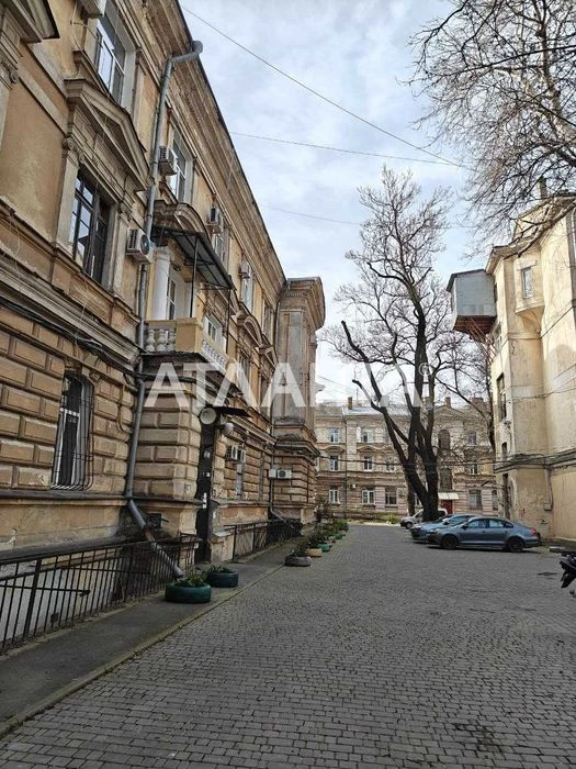 2-комнатная квартира в центре Одессы! Павловские