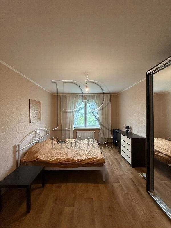 One-room apartment 49 m² for sale, Akademika Glushkova Ave