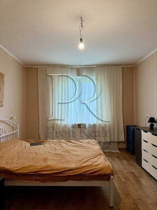 One-room apartment 49 m² for sale, Akademika Glushkova Ave