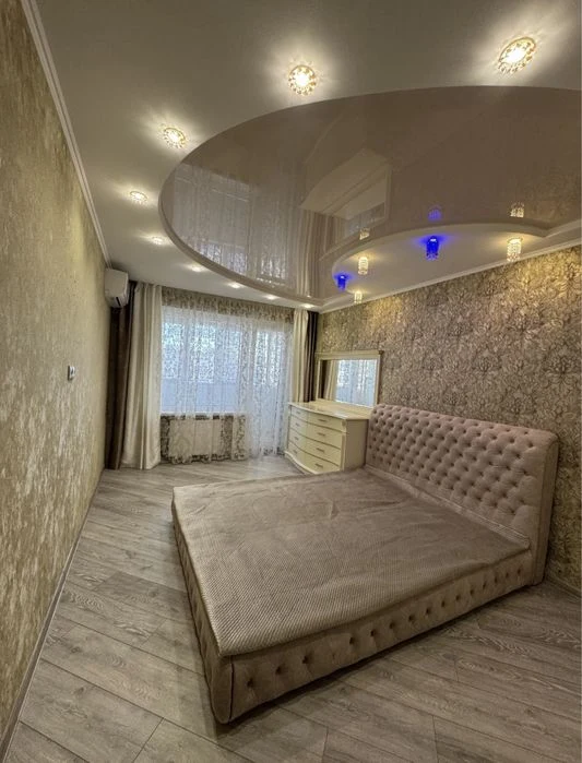 3-room apartment for sale with parking space in Peski district