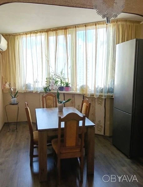 3-room apartment, 102 square meters. m