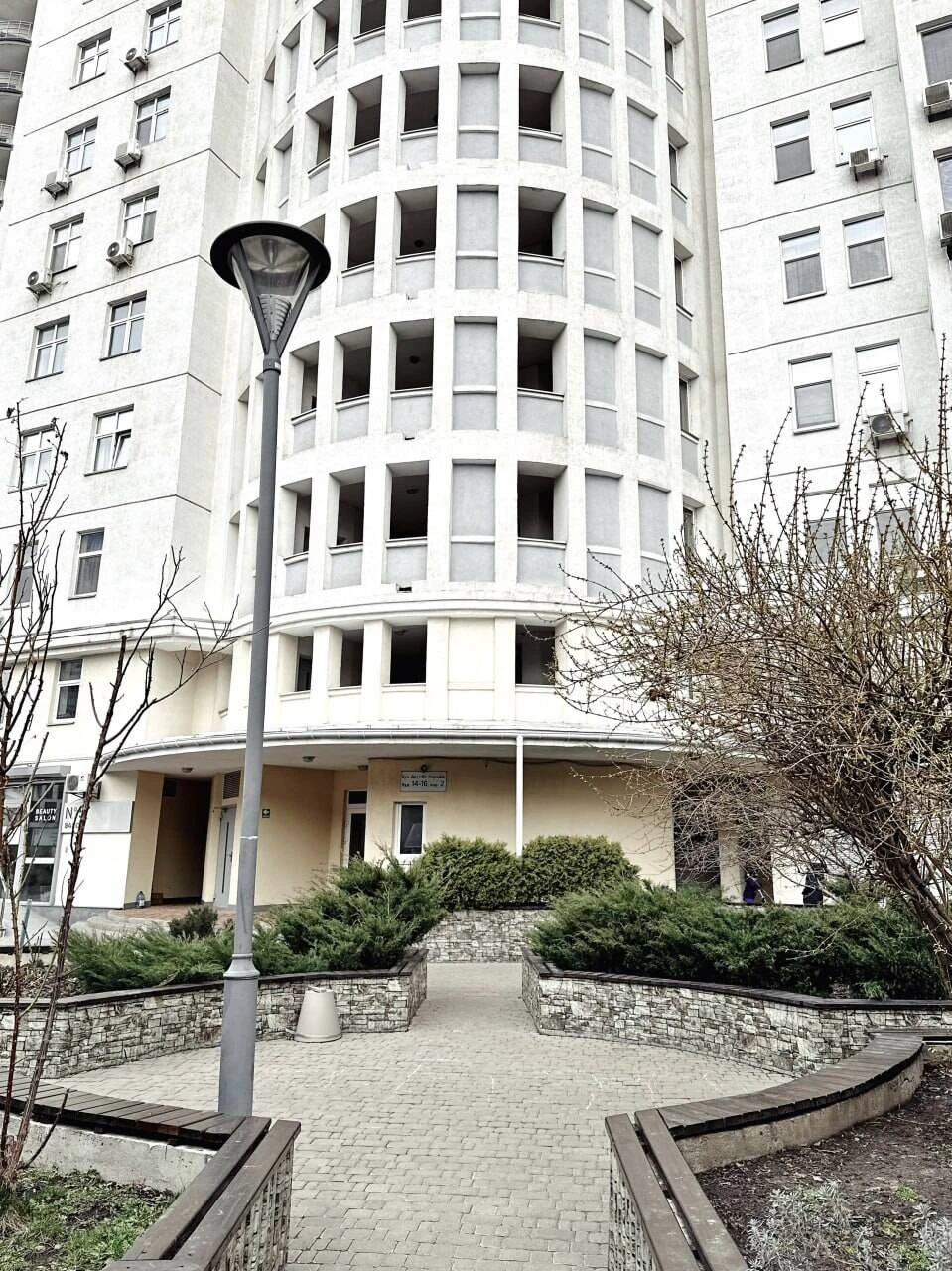 Продаж 1-кім кв Печерський р-н бул Миколи Міхновського (Друж