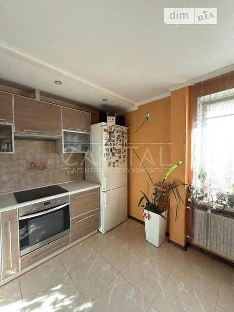 Продаж 2к квартири 73 кв. м на бул. Дарницький 8 • ID 346580